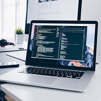 色漫画之轮剑姐妹,漫绘中的剑道传奇